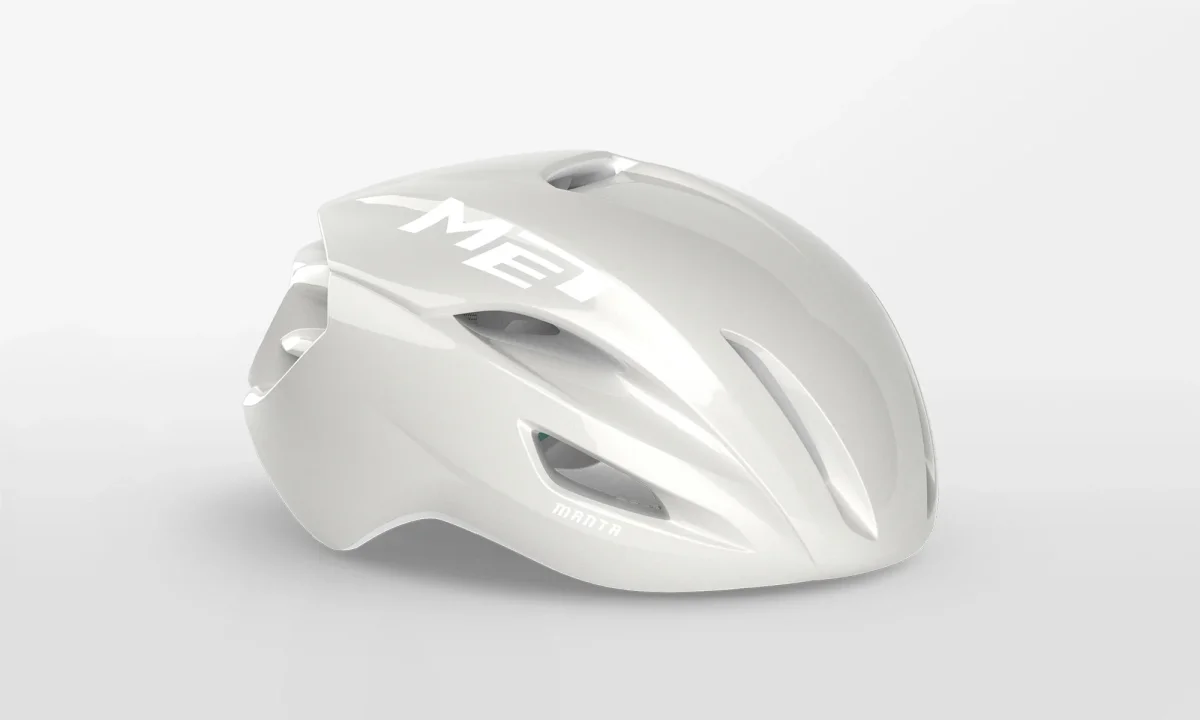 Casco MET Manta Mips