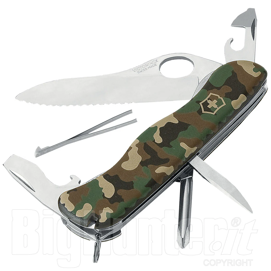 VICTORINOX TRAILMASTER CAMO