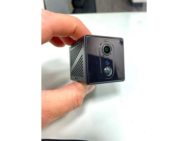 Mini Fototrappola a Batteria con Connessione 4G – SPY TRAP 4G